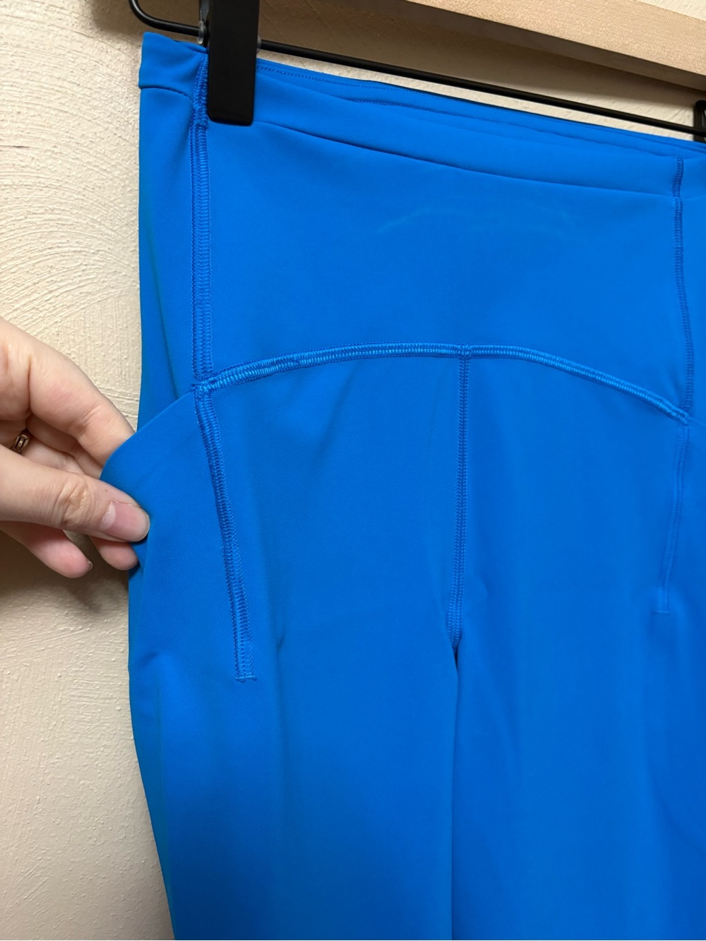 Lululemon Swift Speed High-Rise Crop 21" Blue Poolside Size 4 W6CBKS - Picture 7 of 16